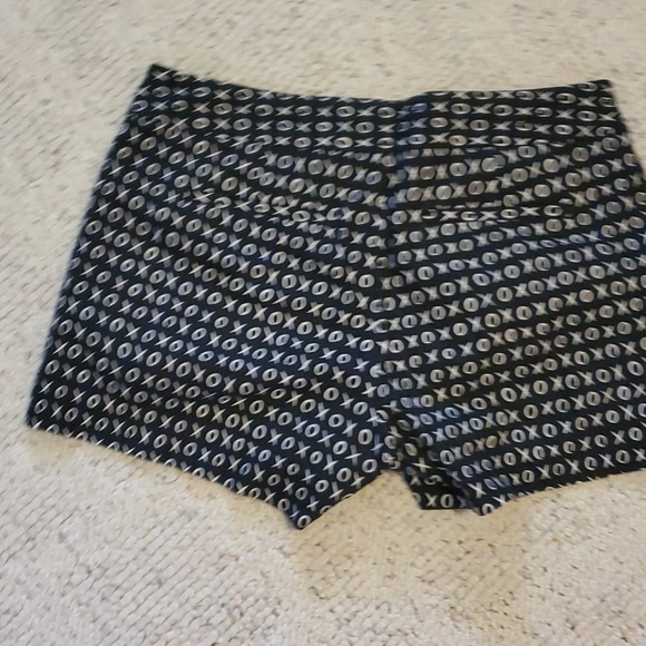 Short - Picture 2 of 2